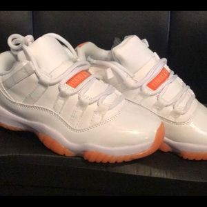 Jordan 11s low